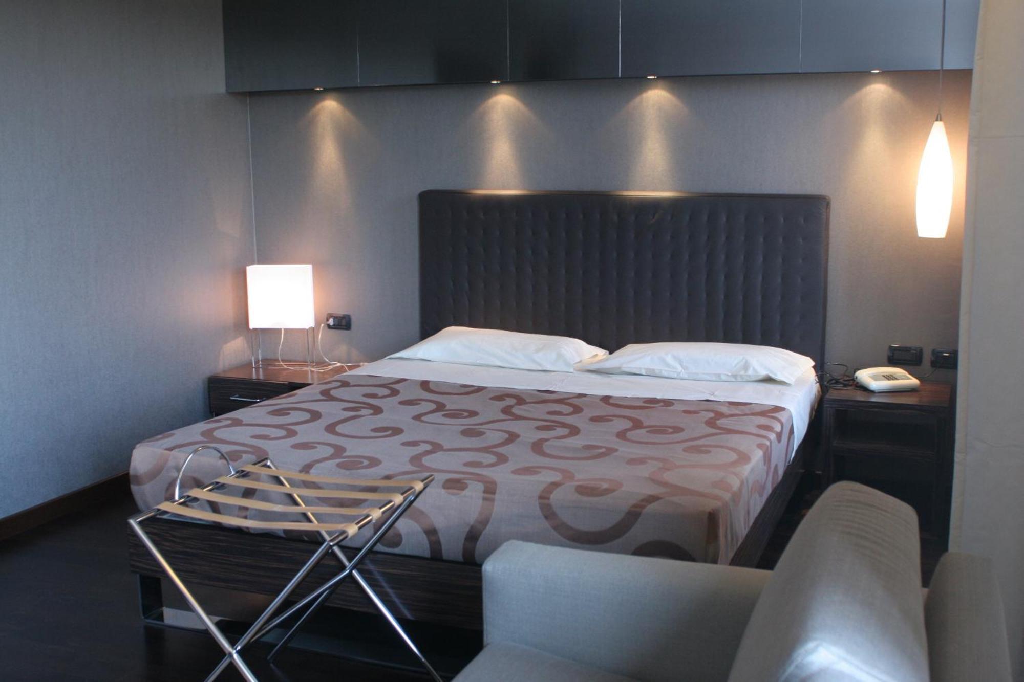 Hotel Axolute Comfort 4*